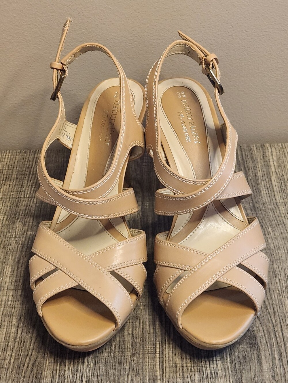 Naturalizer Women’s Strappy Slingback Heeled Sandals in Nude Size 7.5M